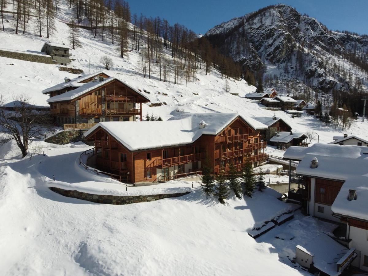 Aparthotel Alta Luce Mountain *